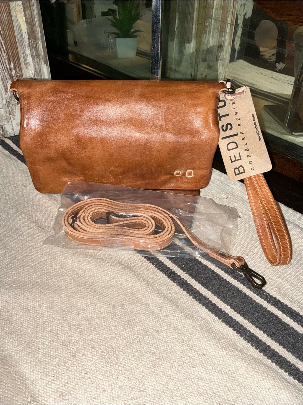NWT Bed Stu Leather Cadence Wallet Wristlet Crossbody Bag Tan Rustic MSRP $179